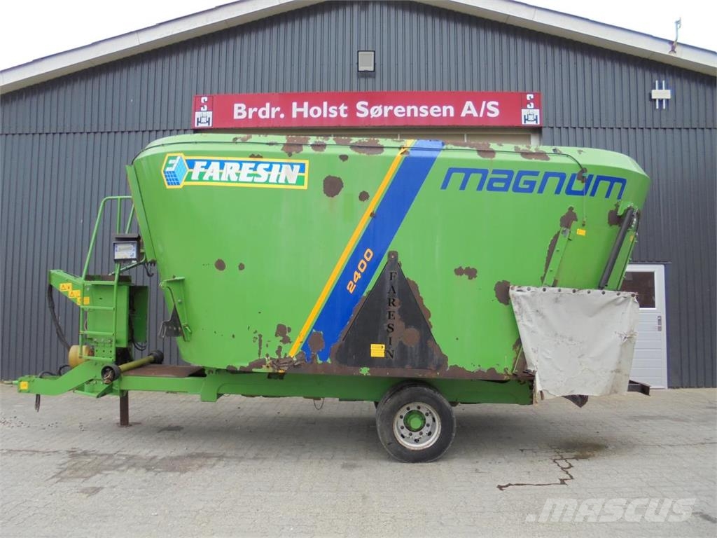 Faresin 24M3 Forage wagons