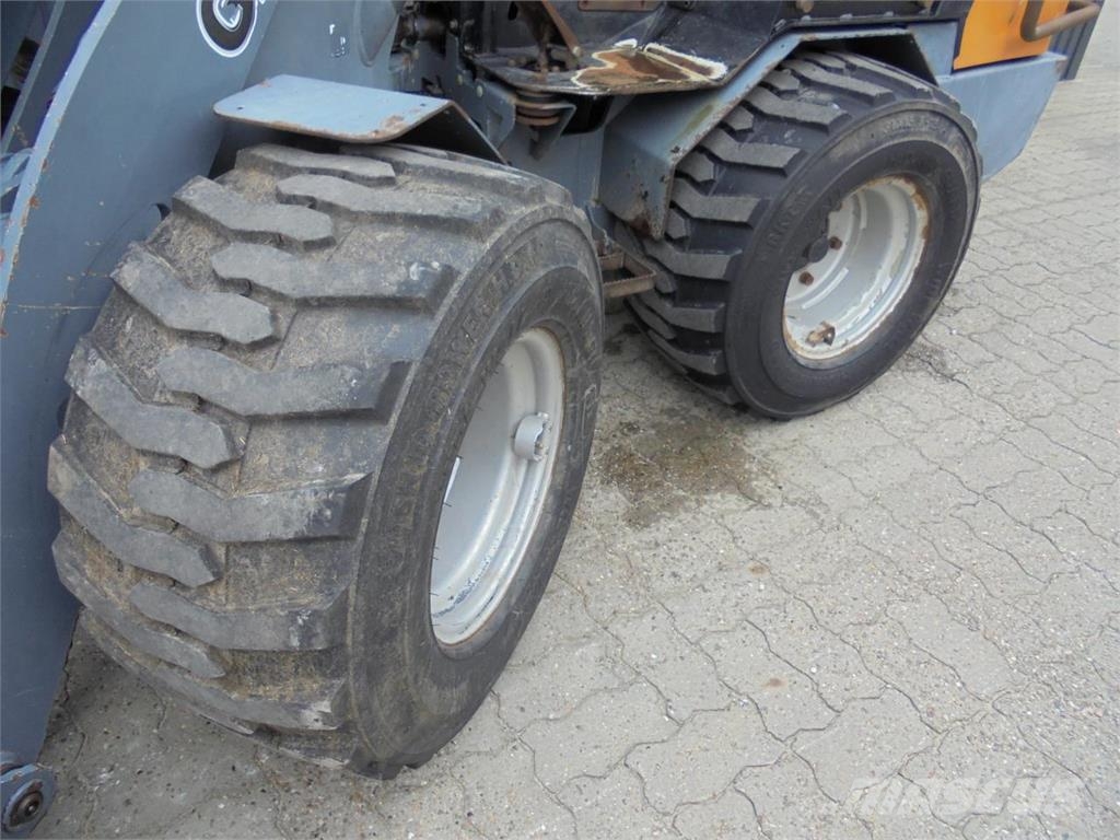 GiANT D337T Mini pale
