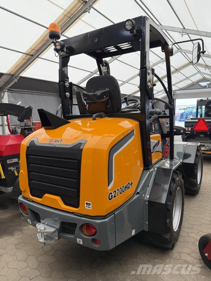 GiANT G2700HD PLUS Pienkuormaajat