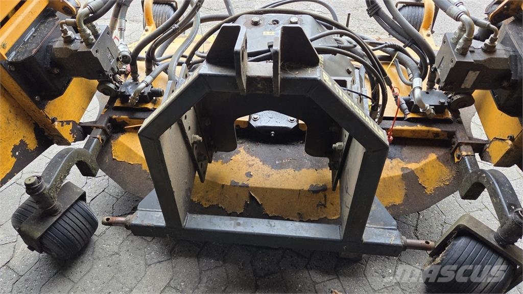 GMR TH4000 Žací stroje