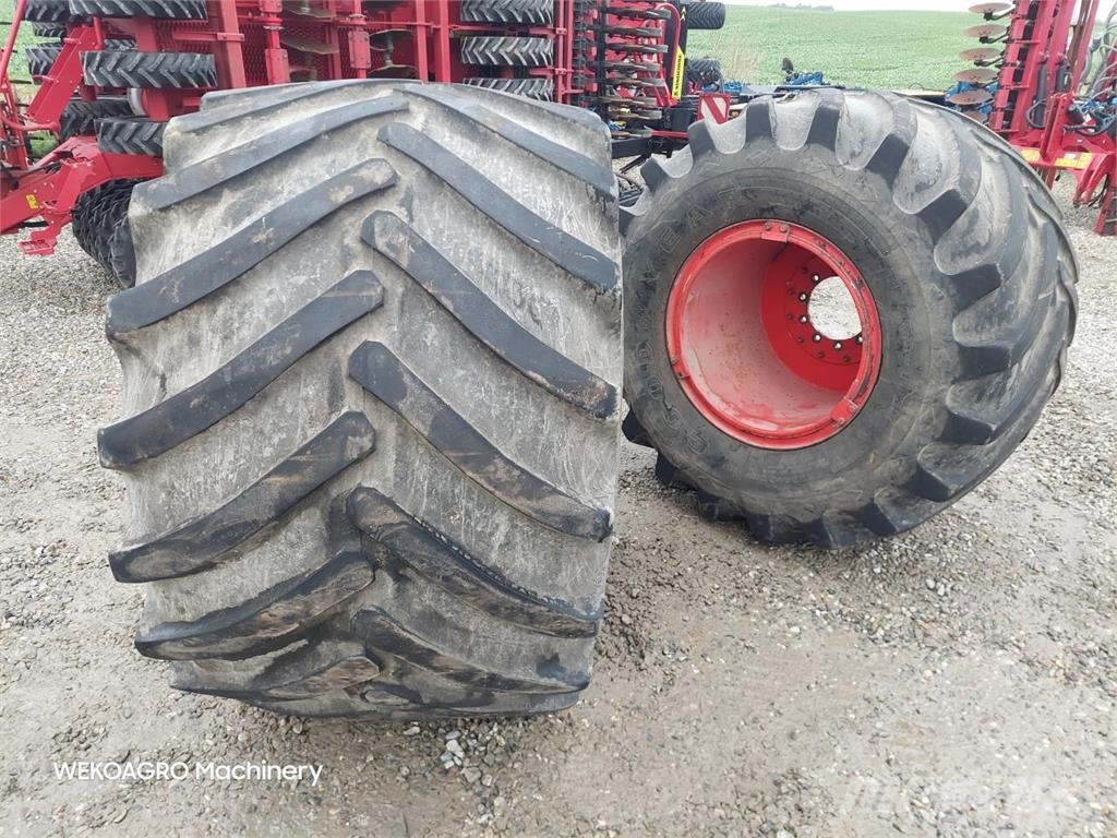 Goodyear Terra-Tire 73 x 44.00 - 32 NSH, Denmark - Used tires