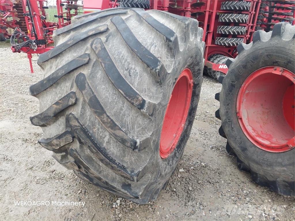 Goodyear Terra-Tire 73 x 44.00 - 32 NSH Tyres, wheels and rims