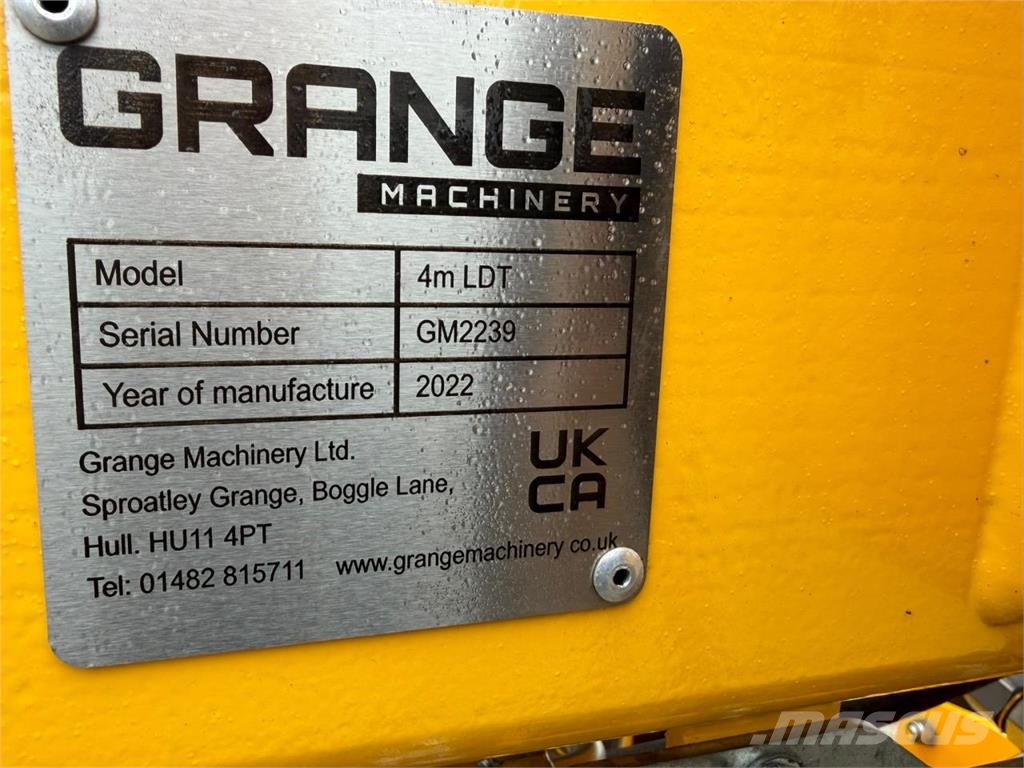GRANGE CCT 4M Charrue à dents