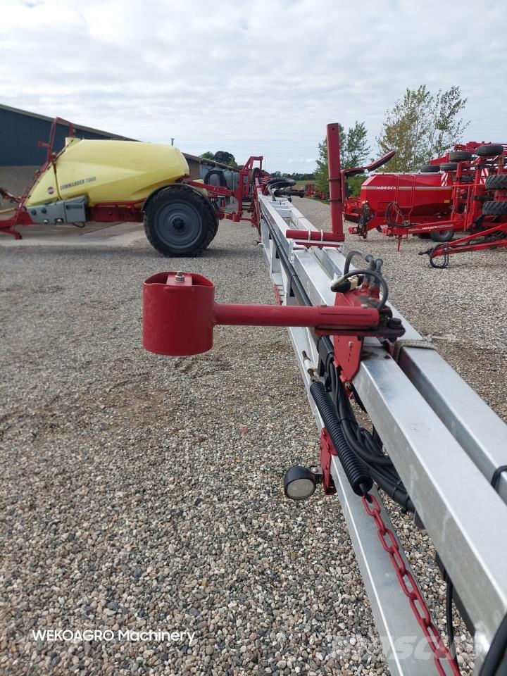 Hardi Commander 7000i - 36 m Twin Pulverizadores rebocados