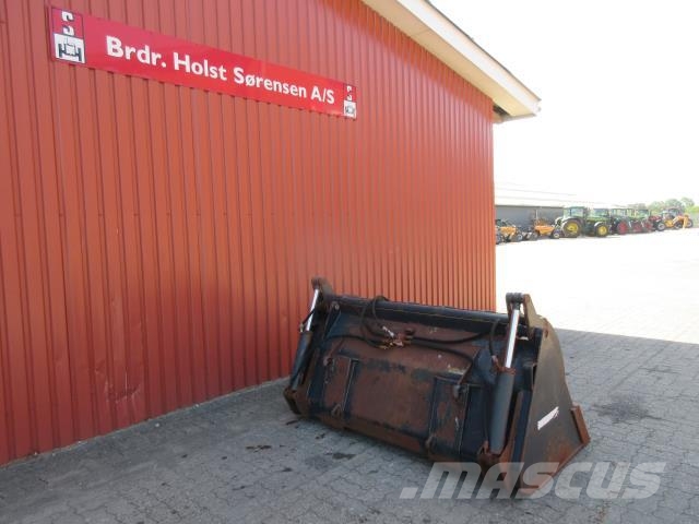 Hauer . Cits traktoru papildaprīkojums