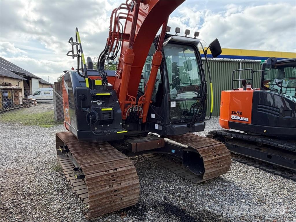Hitachi ZX135US-7 Crawler excavators