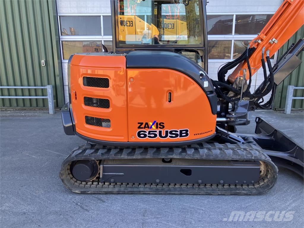 Hitachi ZX65USB-5A Escavatori cingolati