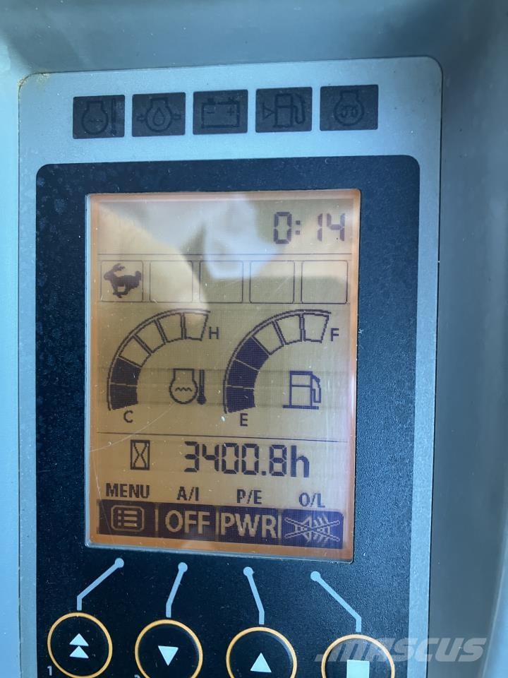 Hitachi ZX65USB-5A Escavatori cingolati