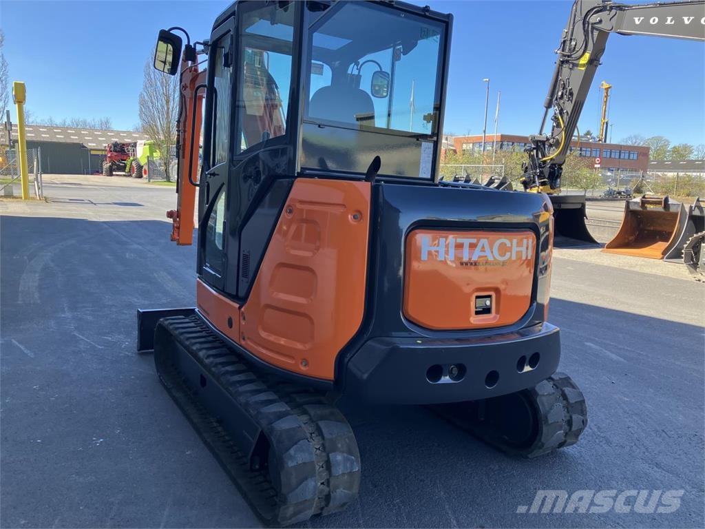 Hitachi ZX65USB-5A Escavatori cingolati