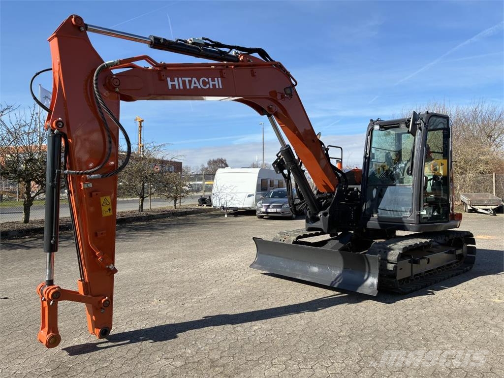 Hitachi ZX85USB-6 Escavatori cingolati