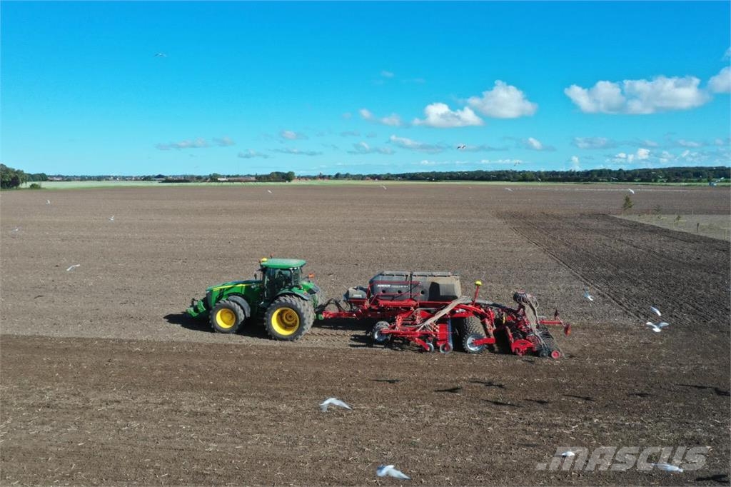 Horsch Focus 6.30 TD / Taro 6 SL مثاقيب