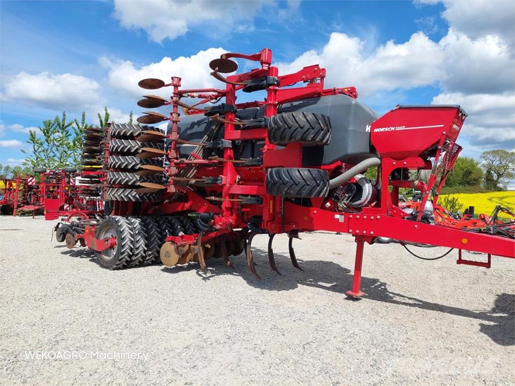 Horsch Focus 6 TD med DuoDrill مثاقيب