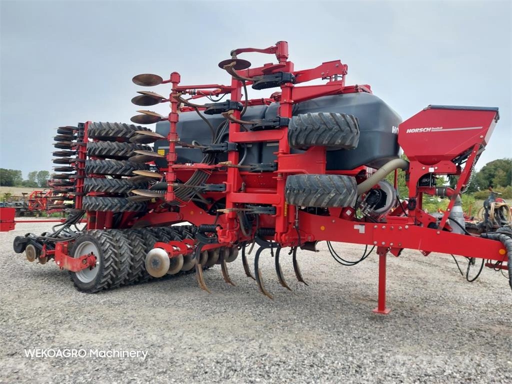 Horsch Focus 6 TD med DuoDrill Semoir