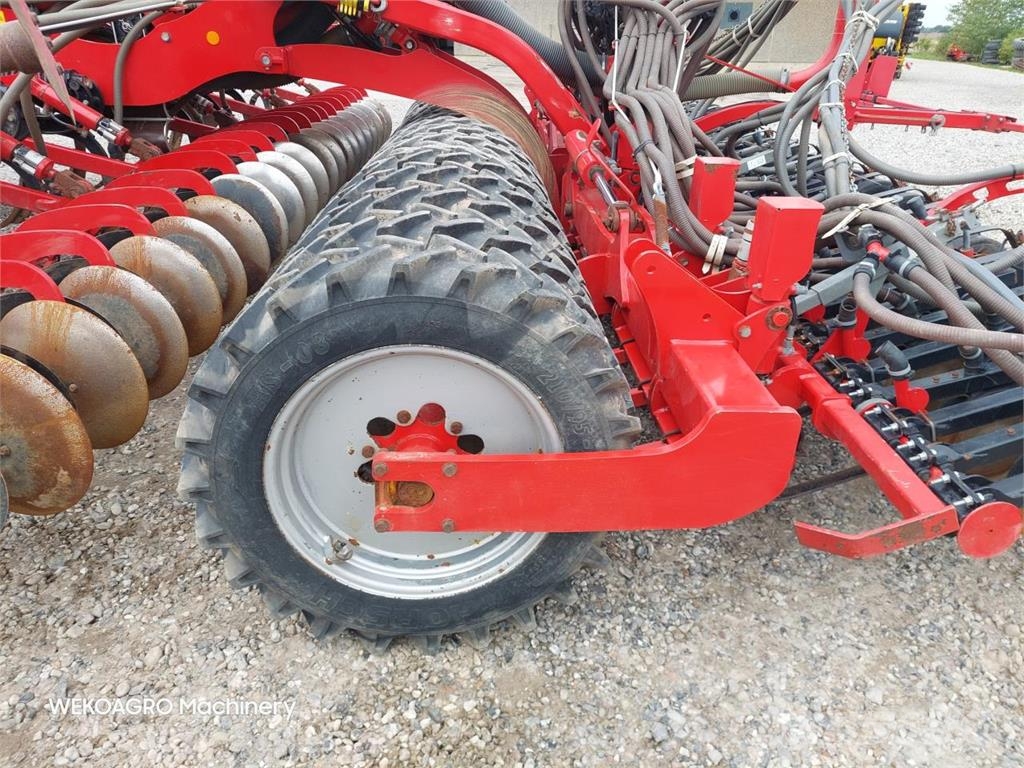 Horsch Focus 6 TD med DuoDrill Semoir