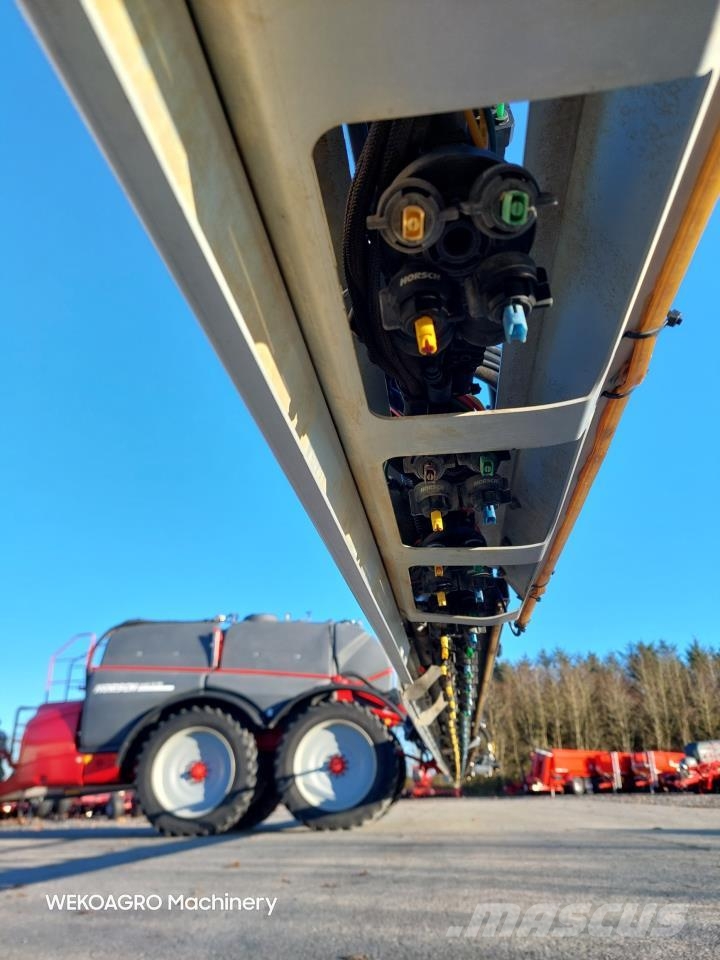 Horsch Leeb 12 TD - 30m Trailed sprayers