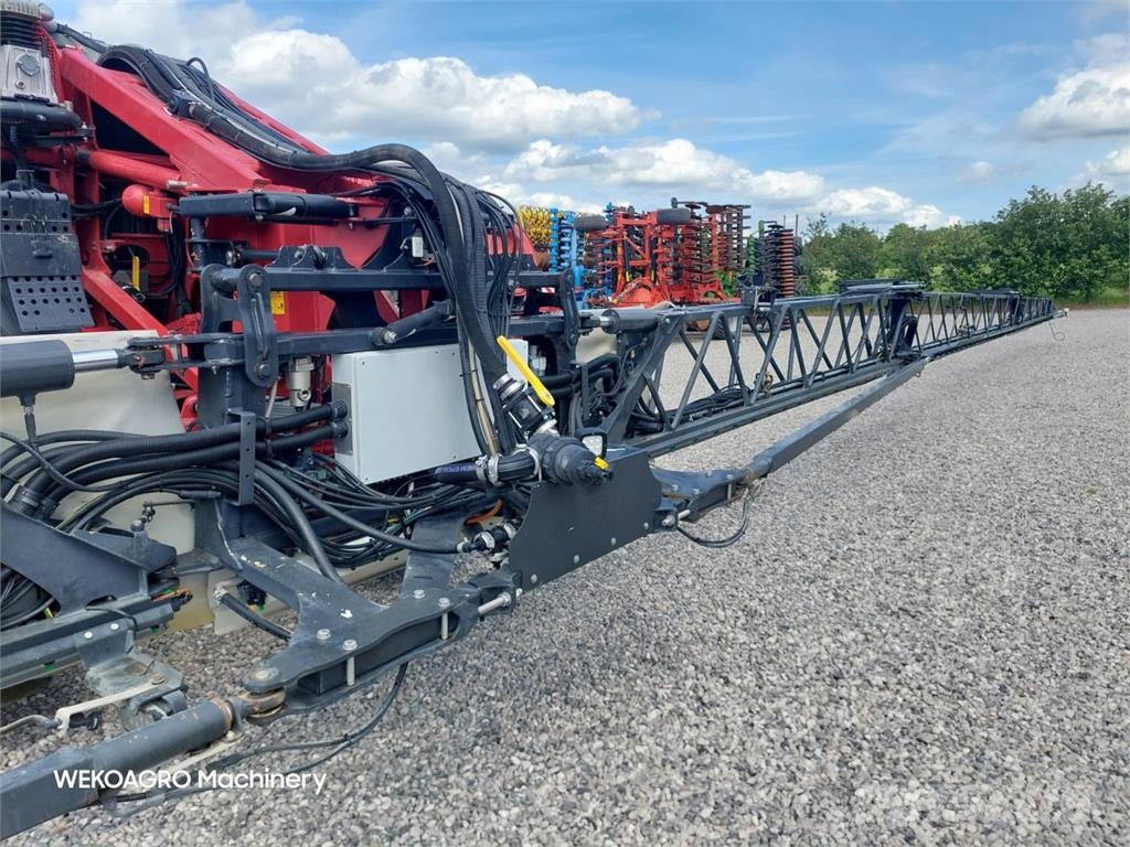 Horsch Leeb 8 GS - 24-36m med GPS الرشاشات
