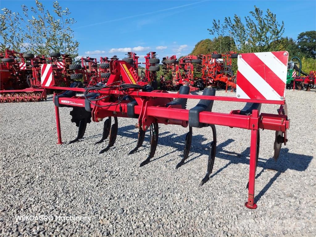 Horsch Mono 4 TG Starr Charrue à dents