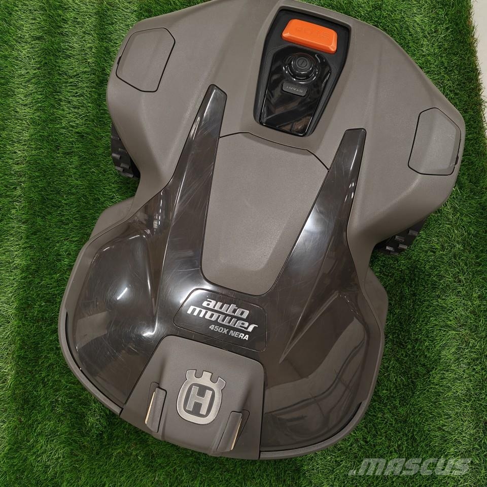 Husqvarna AUTOMOWER 450X NERA Žacie stroje