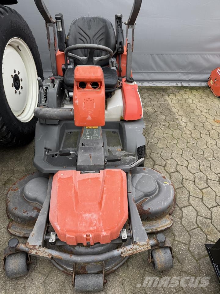 Husqvarna P524 RIDER 割草机