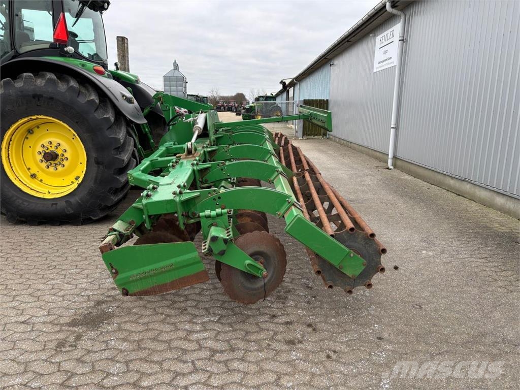 Inter-Tech 7500 زحافات ساحقة