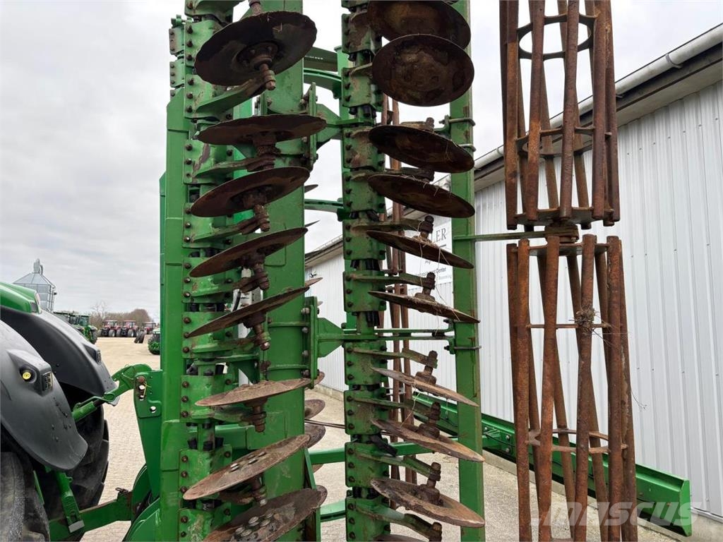 Inter-Tech 7500 زحافات ساحقة