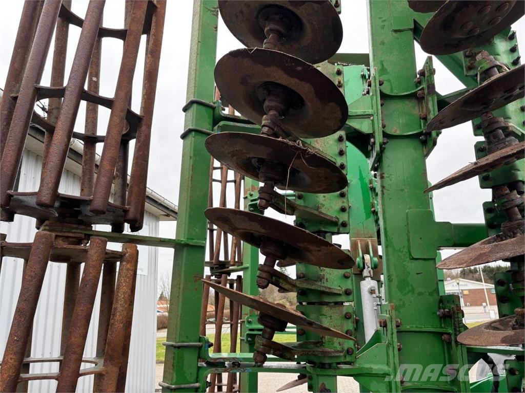 Inter-Tech 7500 زحافات ساحقة