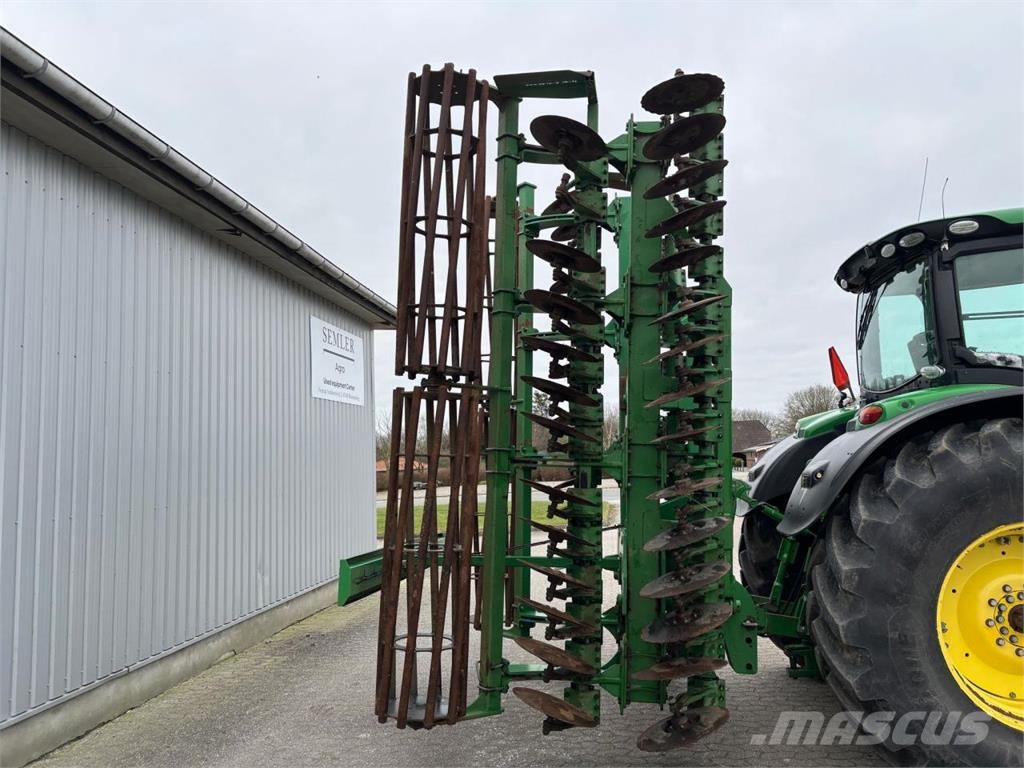 Inter-Tech 7500 زحافات ساحقة