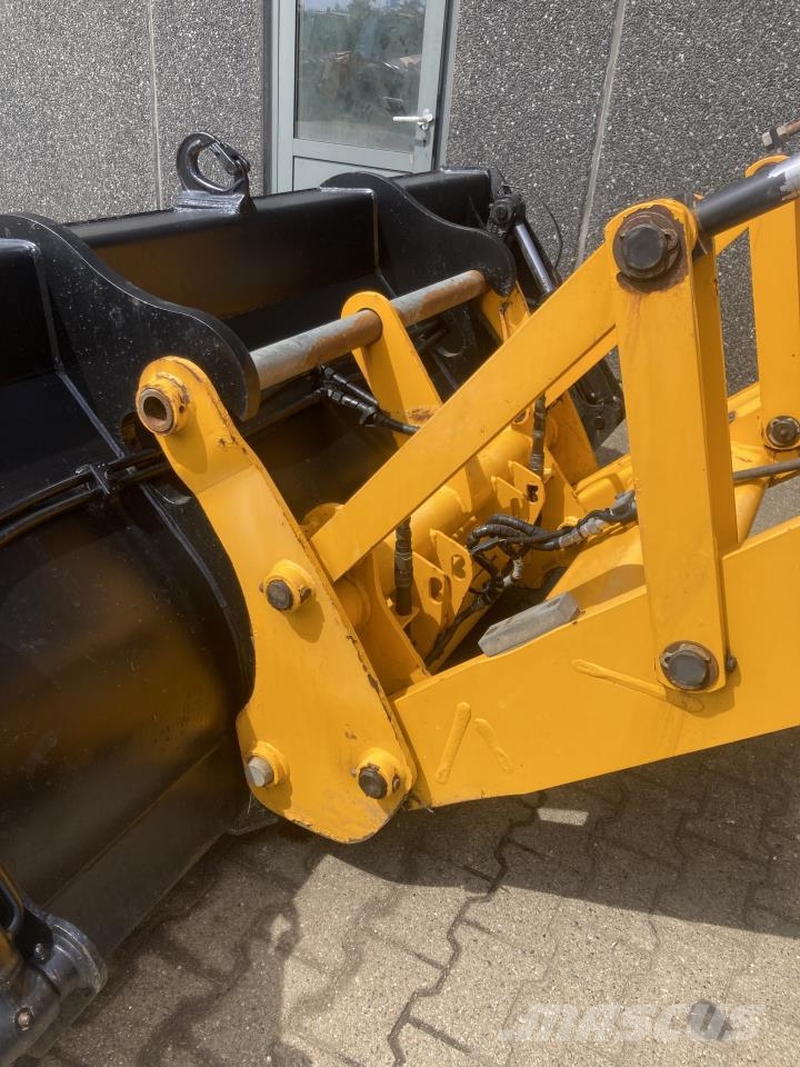 JCB 3 CX Rovokopači