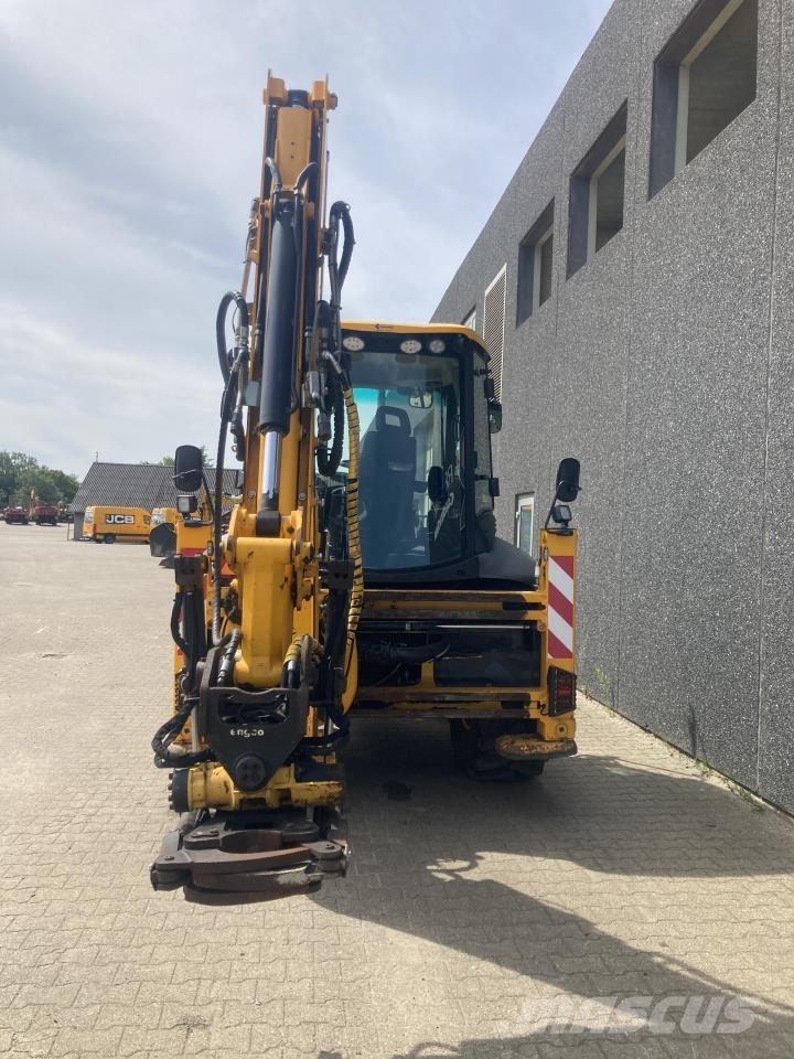 JCB 3 CX Rovokopači