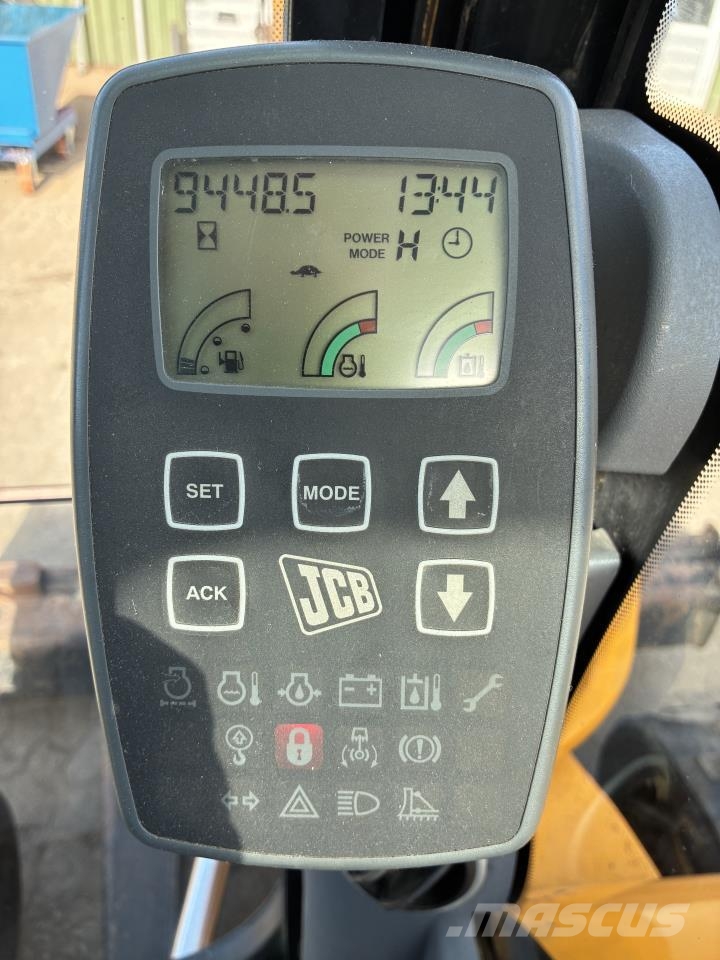 JCB 8080 Roomikekskavaatorid