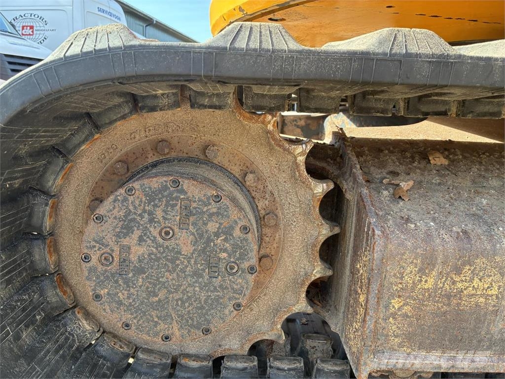 JCB 8080 Roomikekskavaatorid