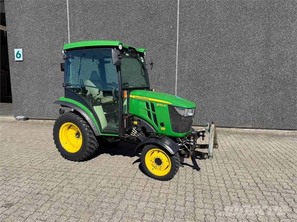John Deere 2032R Tractores compactos