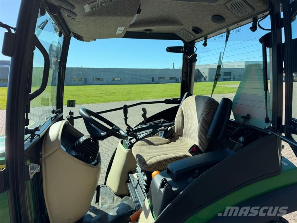 John Deere 2032R Tractores compactos