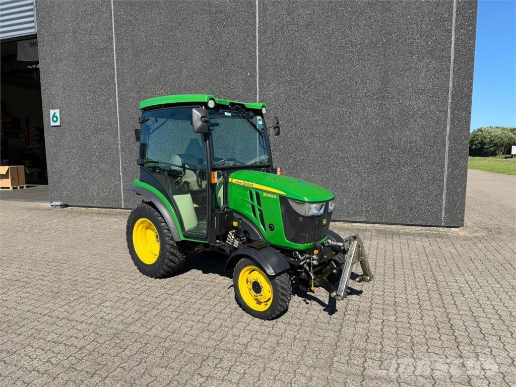 John Deere 2038R Micro tracteur