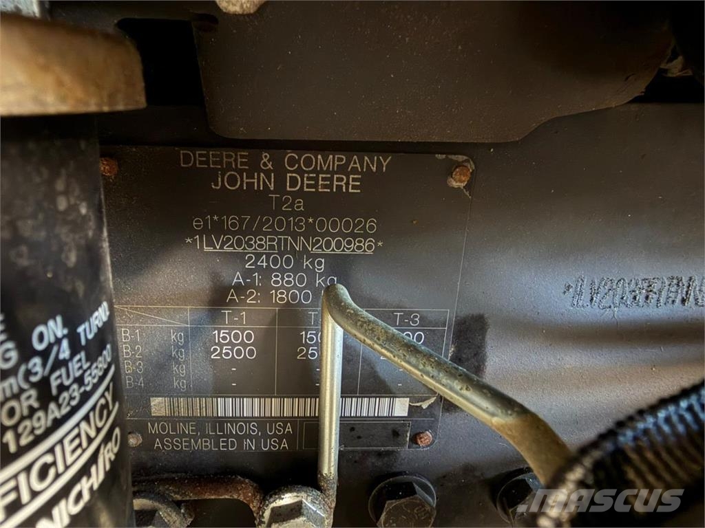 John Deere 2038R Micro tracteur