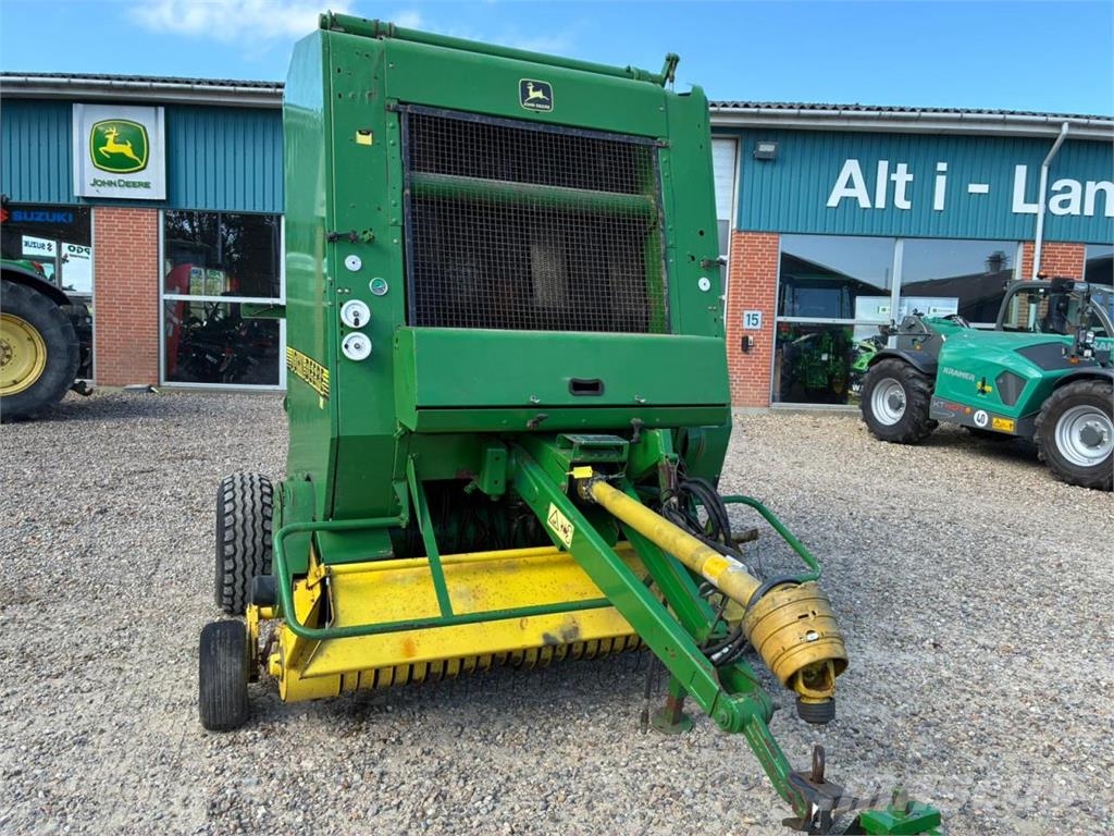 John Deere 580N Empacadoras circular