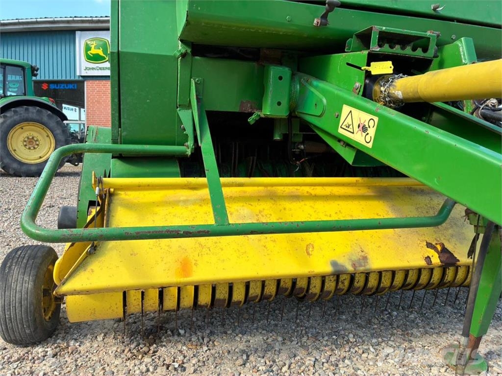 John Deere 580N Empacadoras circular