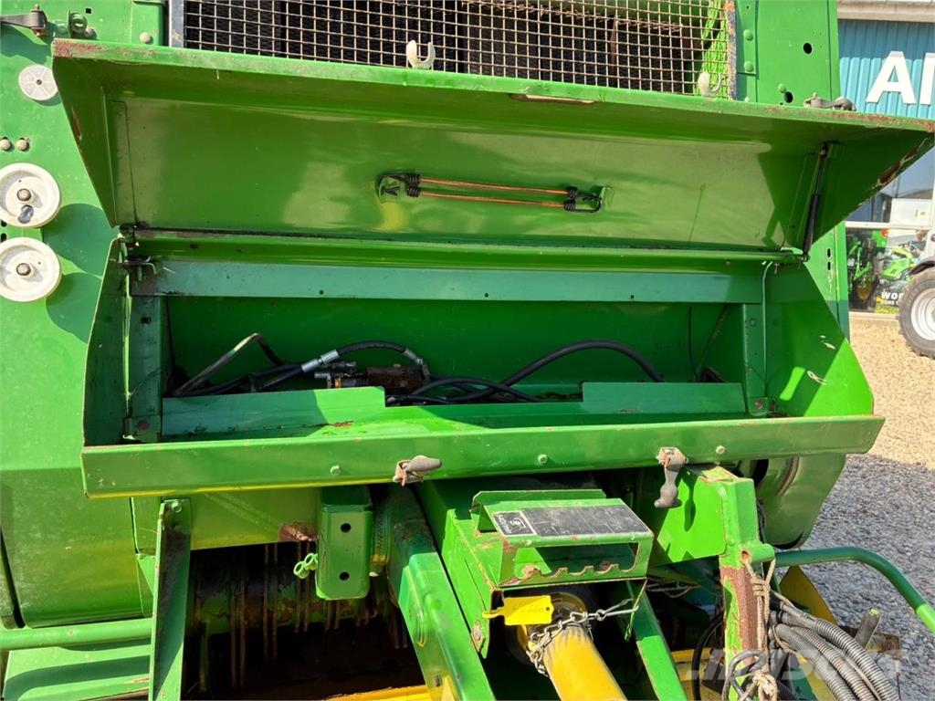 John Deere 580N Empacadoras circular