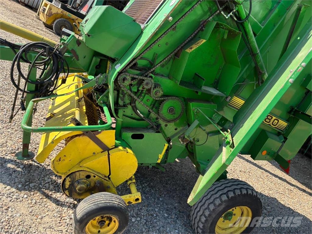 John Deere 580N Empacadoras circular