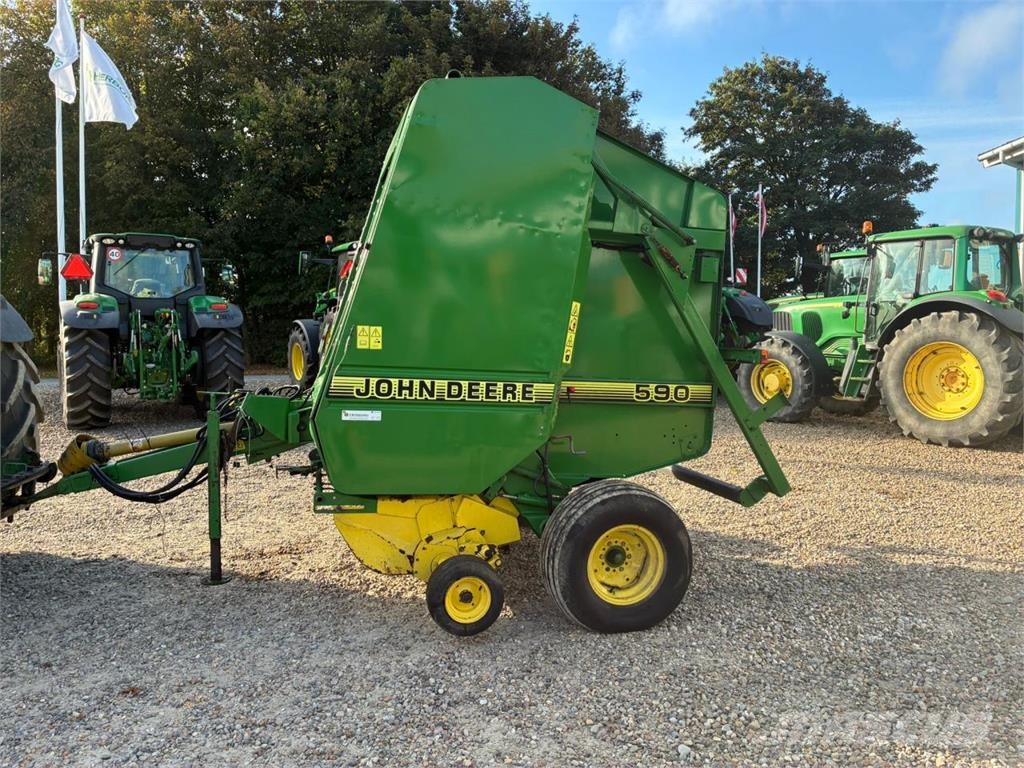 John Deere 590 Ronde-balenpersen