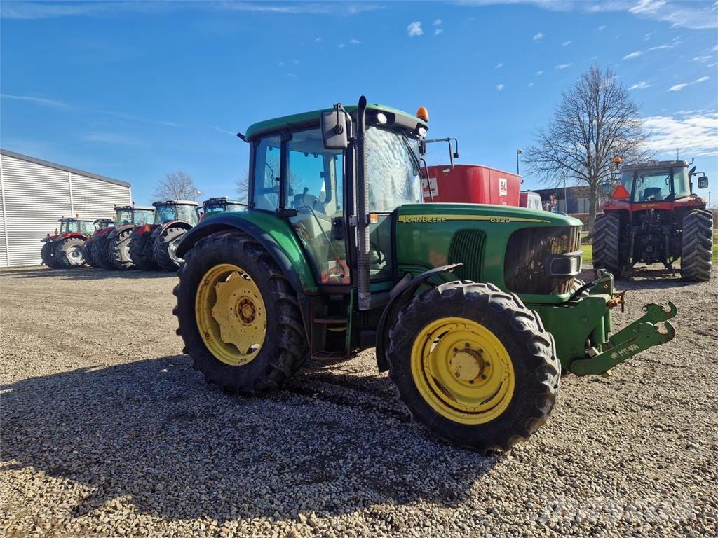 John Deere 6220 SE Traktoren