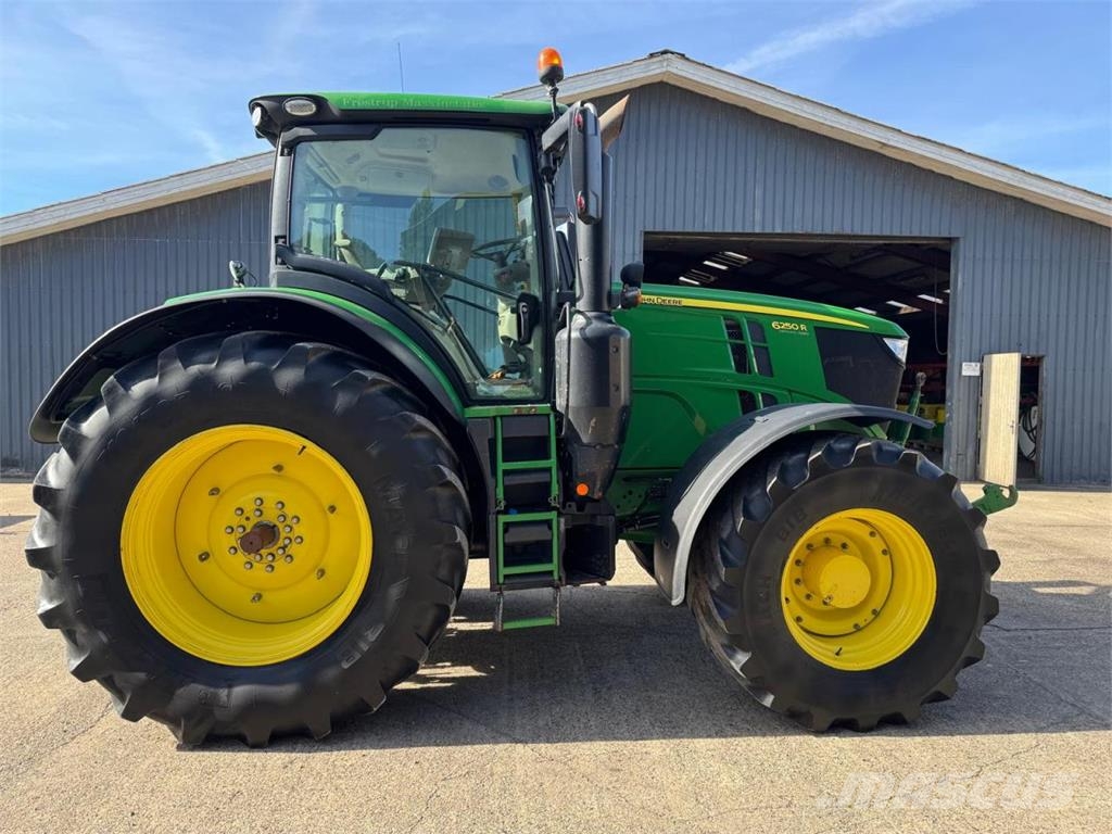 John Deere 6250R Tractores