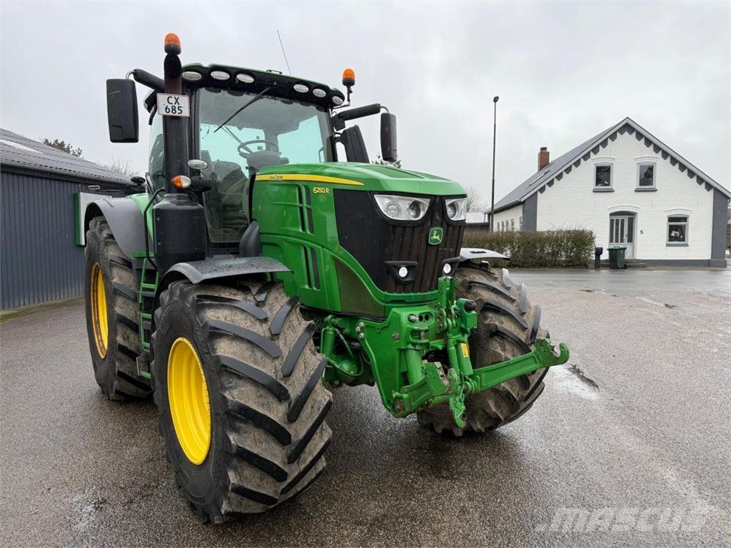 John Deere 6250R Tractors