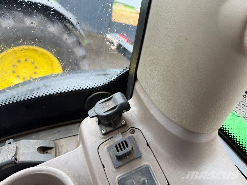 John Deere 6250R Tractors