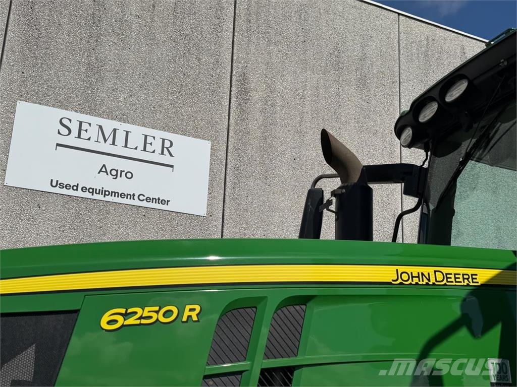 John Deere 6250R Traktori