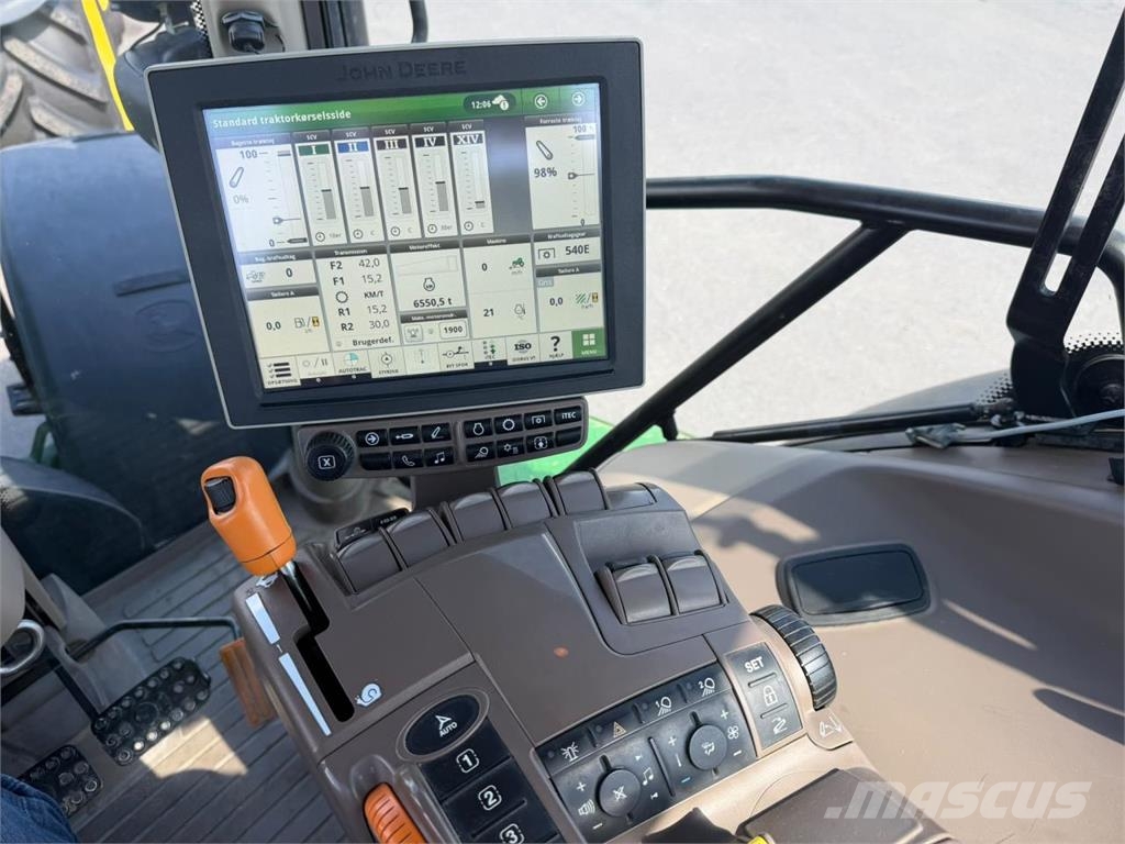 John Deere 6250R Traktori