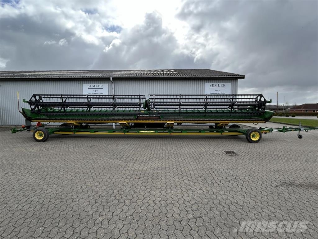 John Deere 640D Жатки