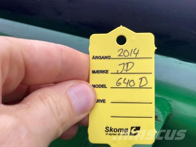 John Deere 640D Жатки