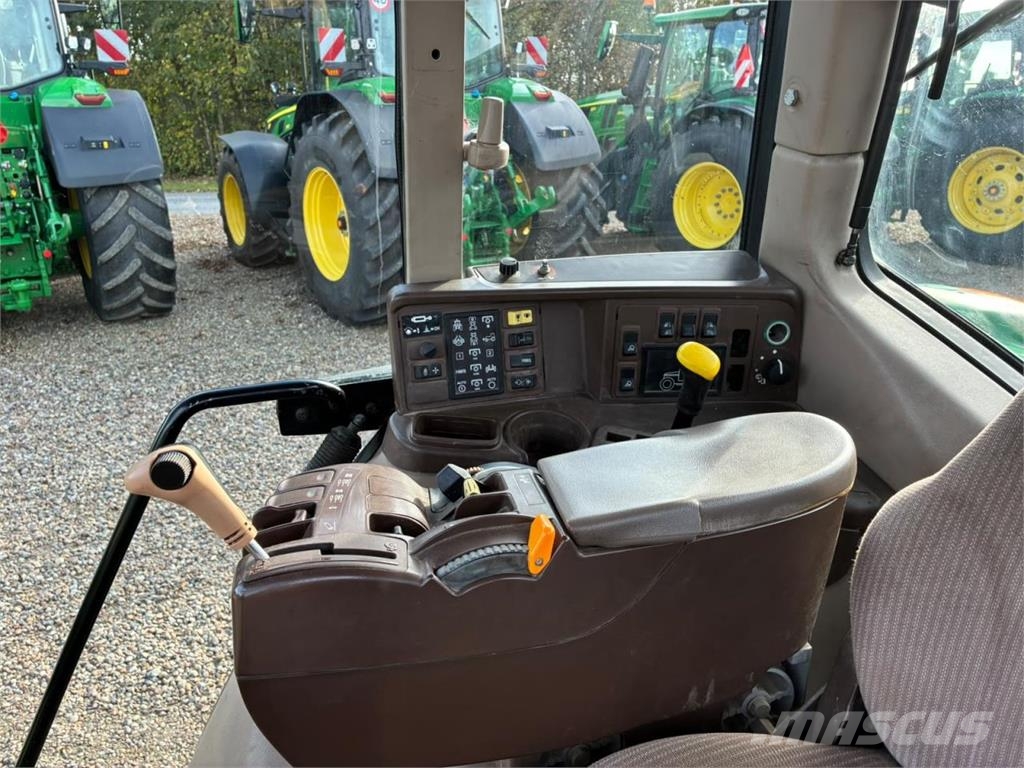 John Deere 6920 Traktori