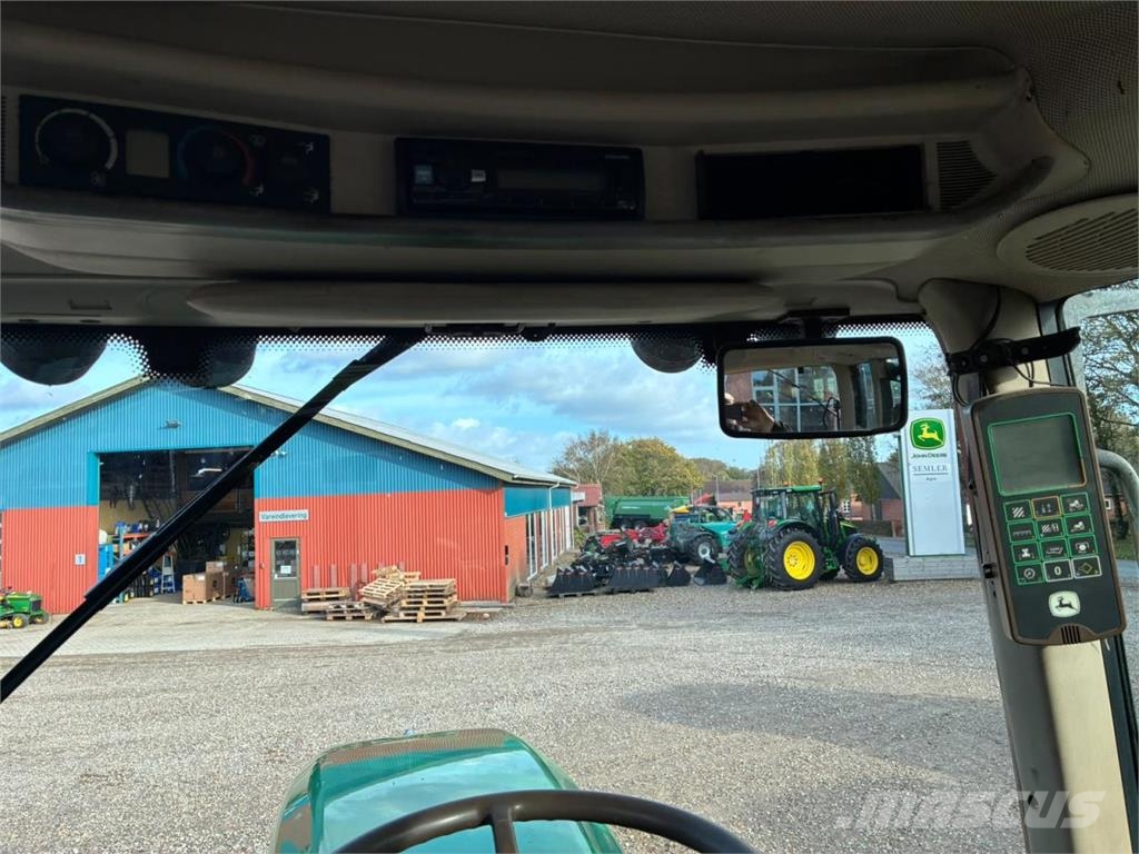 John Deere 6920 Traktori